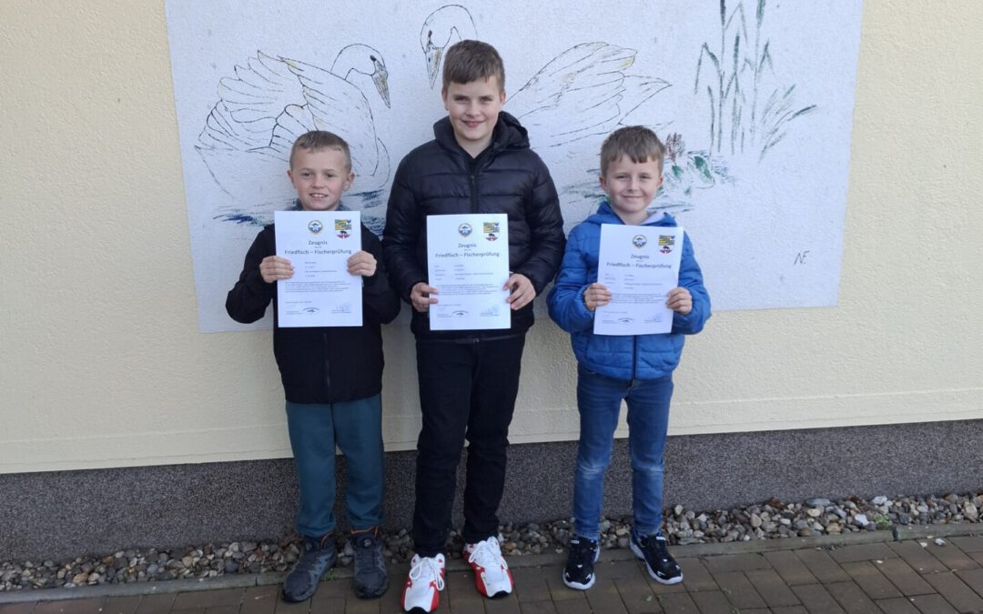 Herzlichen Glückwunsch zum     Friedfischfischereischein